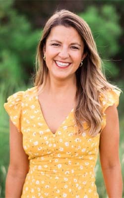 Headshot of Dr. Molly Burton