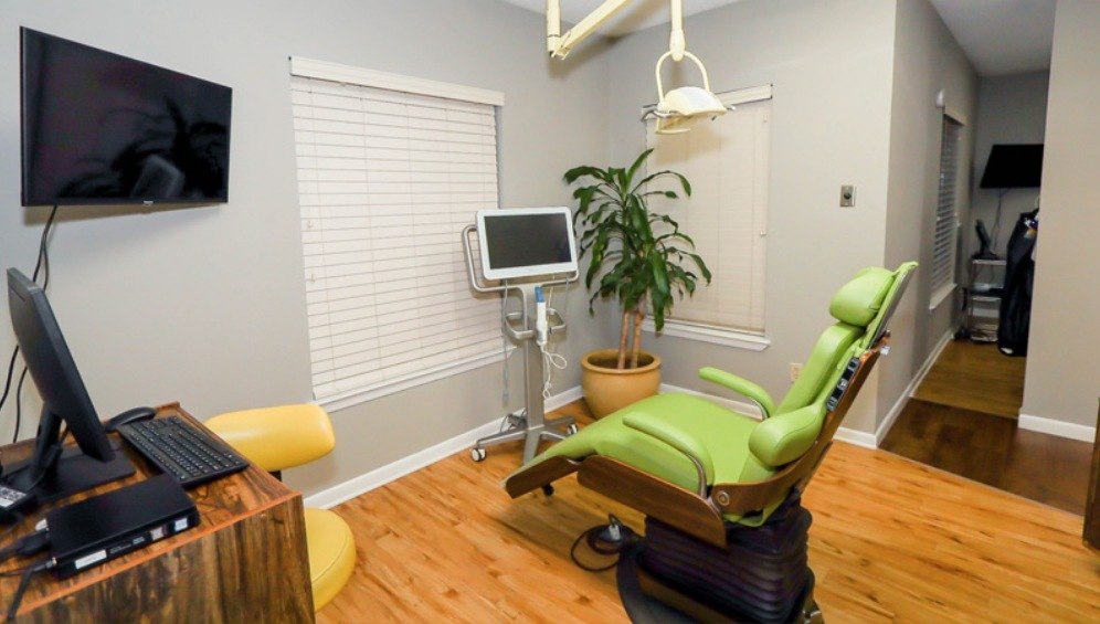 Dental office treatment room